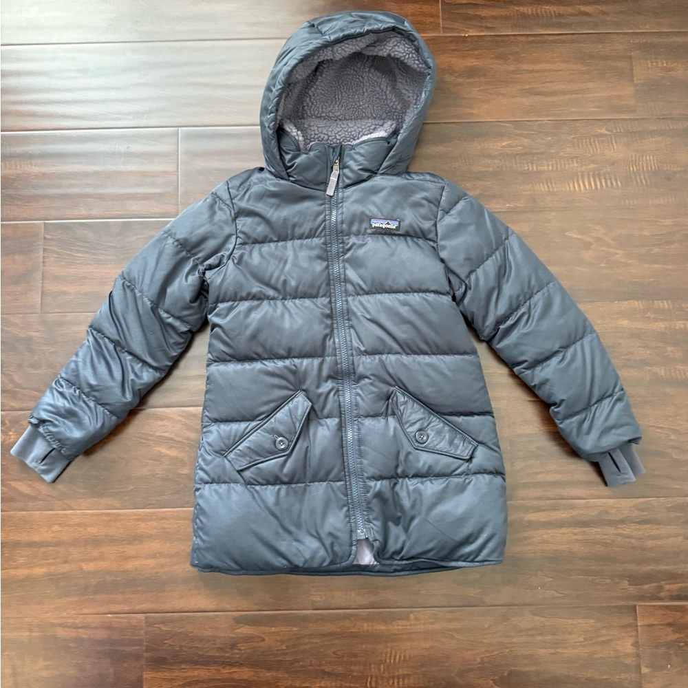 Patagonia navy blue Hooded Puffer Coat